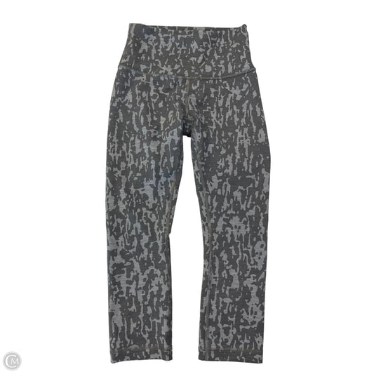 Athletic Leggings Capris By Lululemon In Camouflage Print, Size: S