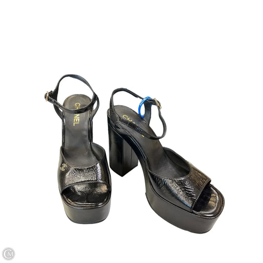 Shoes Luxury Designer By Chanel In Black, Size: 9