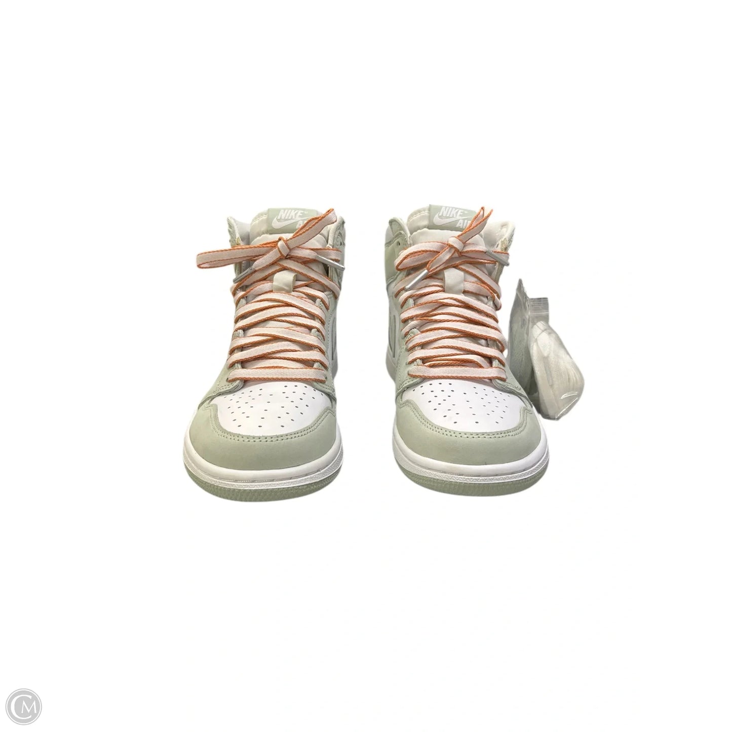 Shoes Sneakers By Nike In Green & White, Size: 8.5