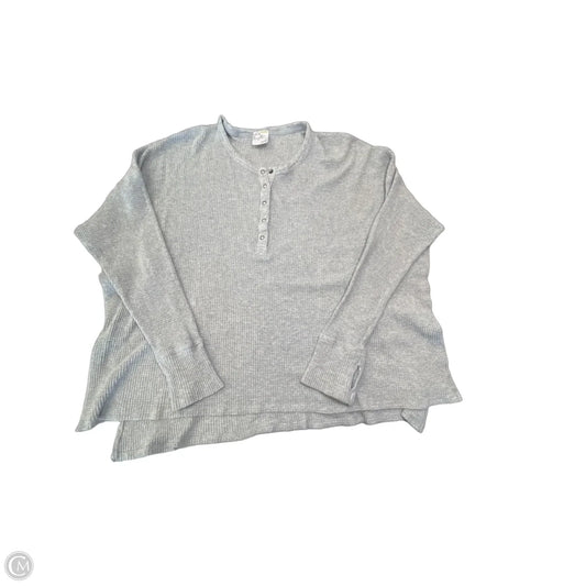 Top Long Sleeve By Offline In Grey, Size: L