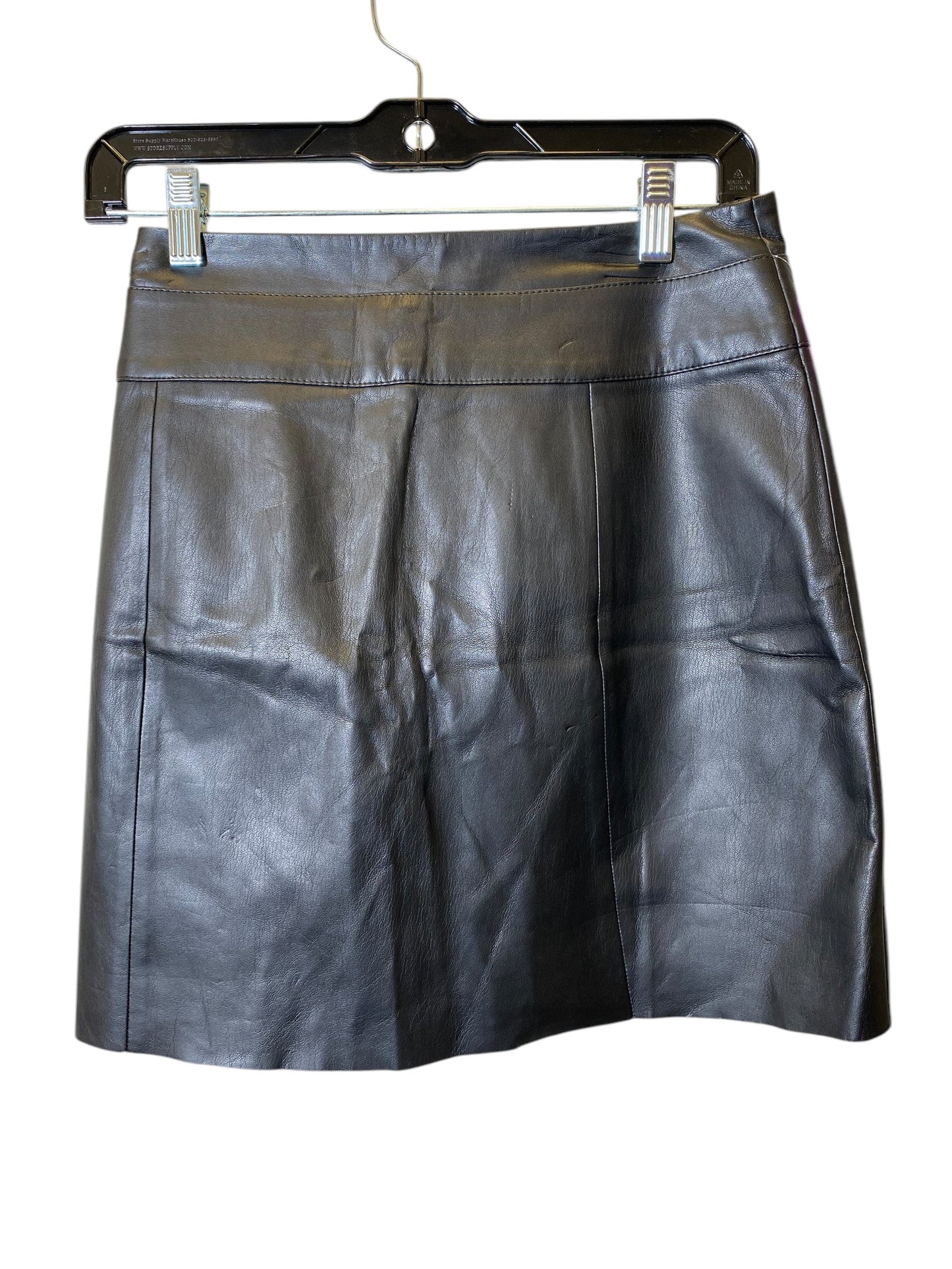 Skirt Mini & Short By Express In Black, Size: 10