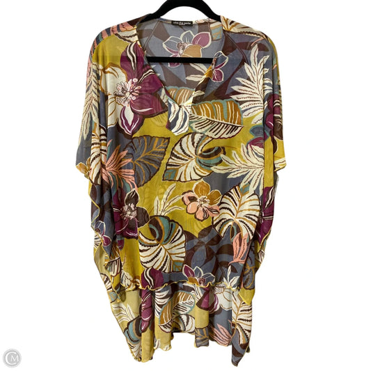 Top Short Sleeve By Cha Cha Vente In Multi-colored, Size: M