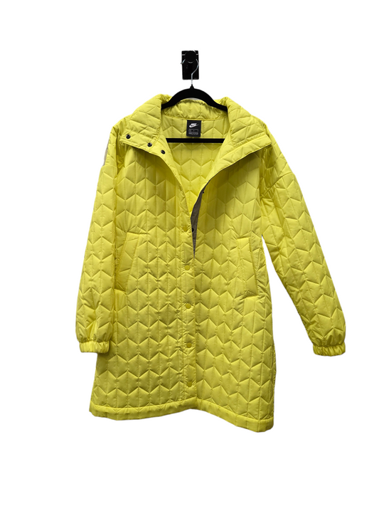 Chartreuse Coat Raincoat Nike, Size M