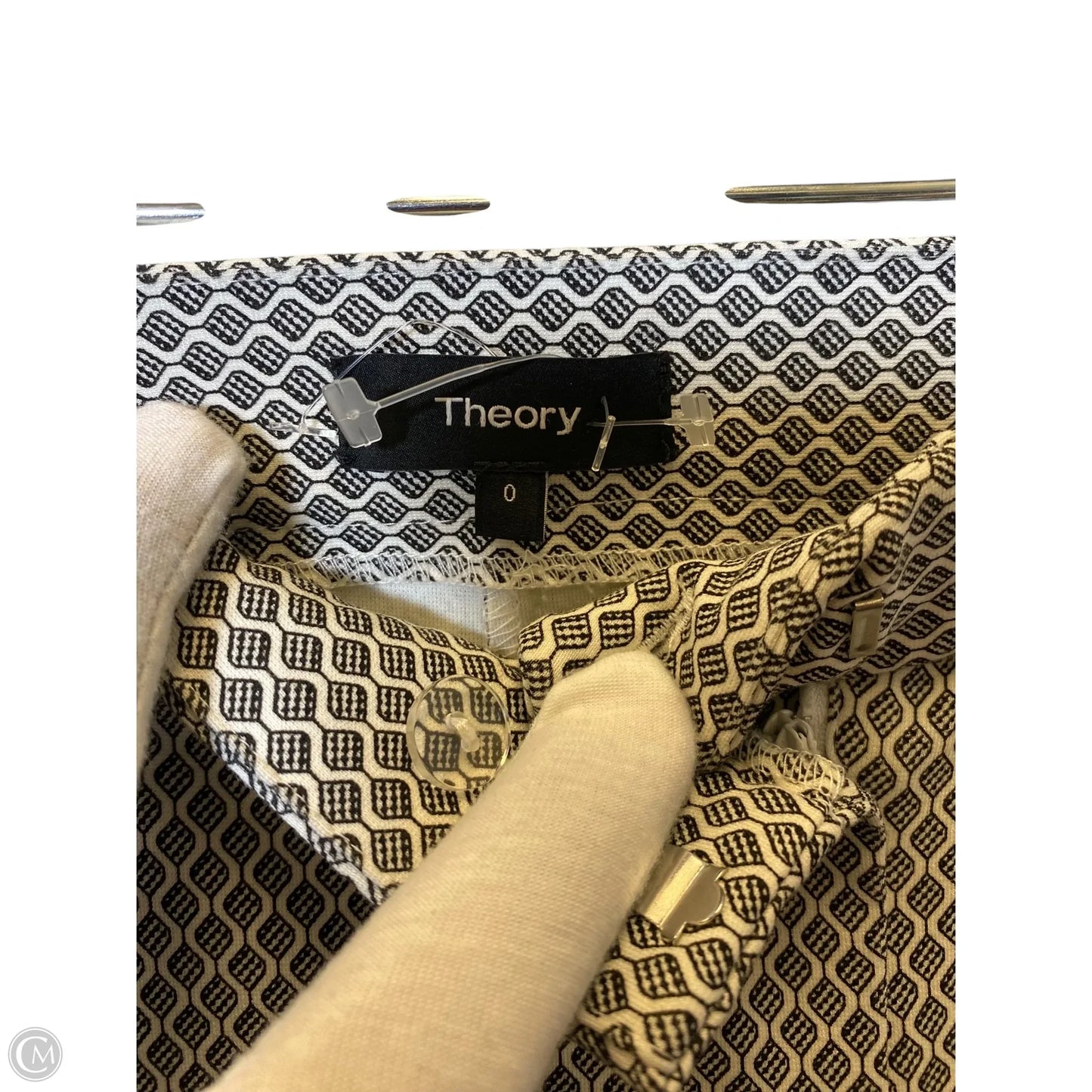 Pants Designer By Theory In Black & White, Size: 0