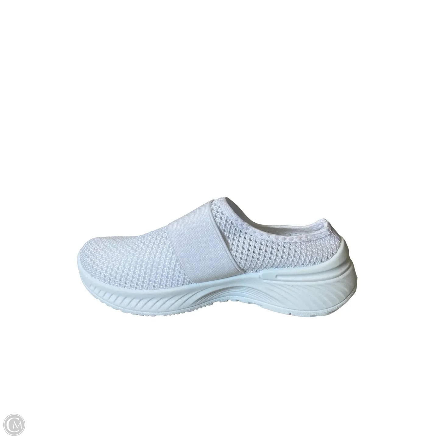 Shoes Sneakers By Clothes Mentor In White, Size: 5.5