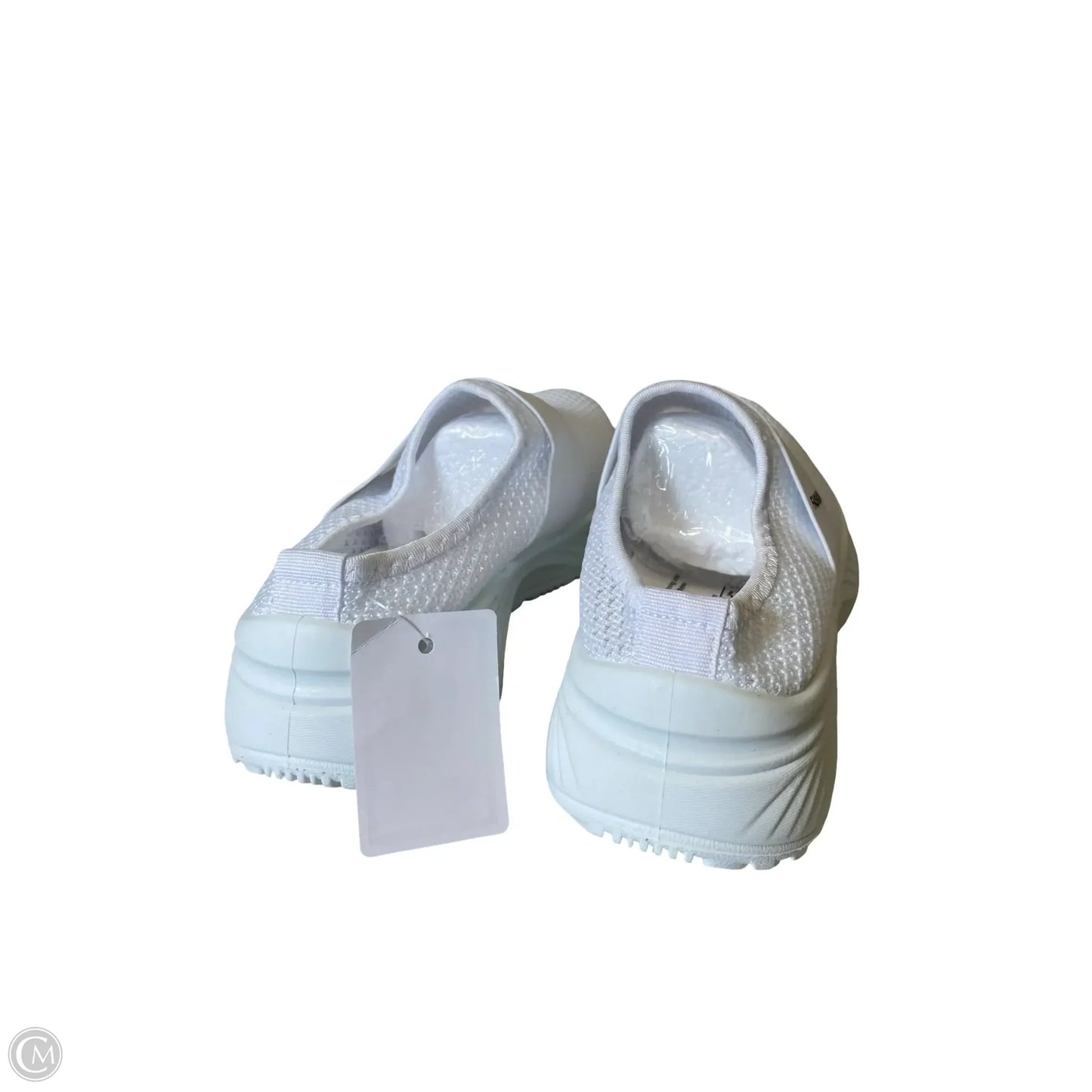 Shoes Sneakers By Clothes Mentor In White, Size: 5.5