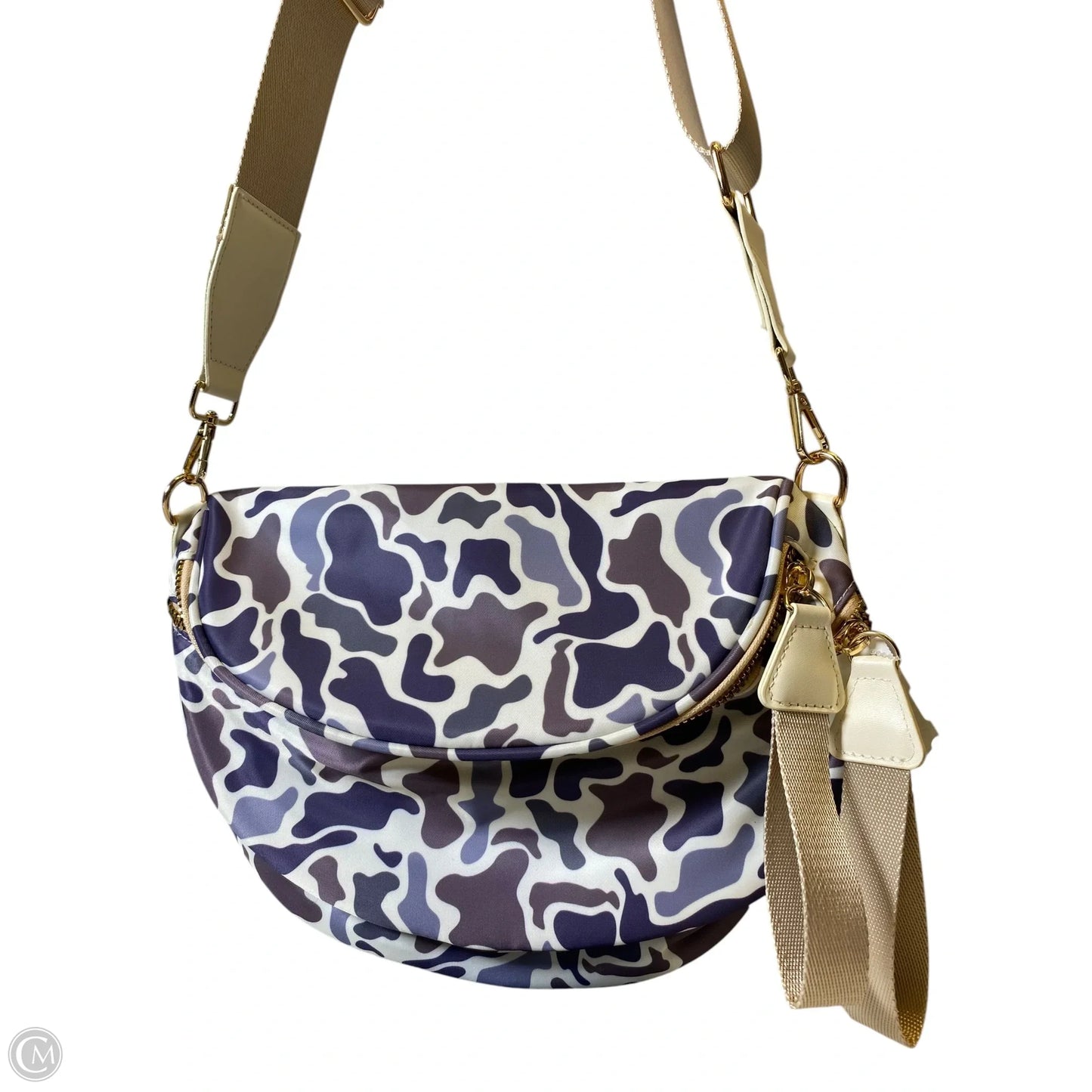 Crossbody By Clothes Mentor, Size: Medium