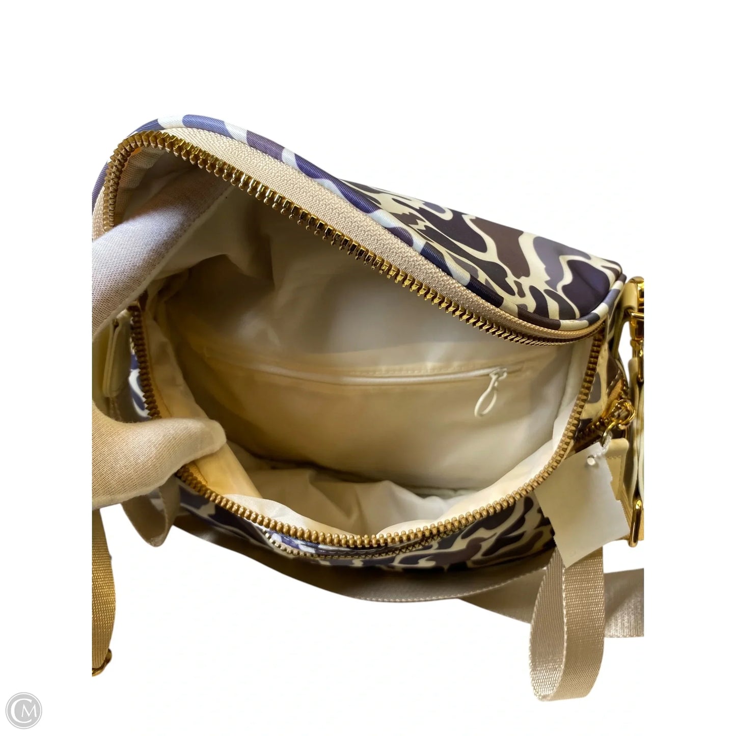 Crossbody By Clothes Mentor, Size: Medium
