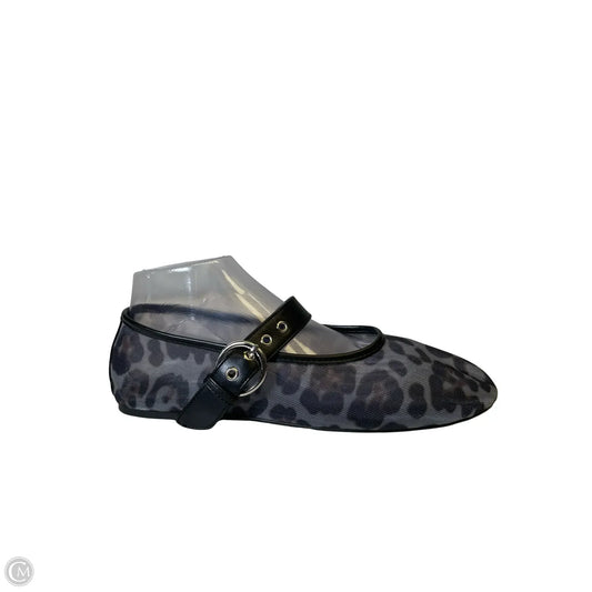 Shoes Flats By Clothes Mentor In Animal Print, Size: 9.5