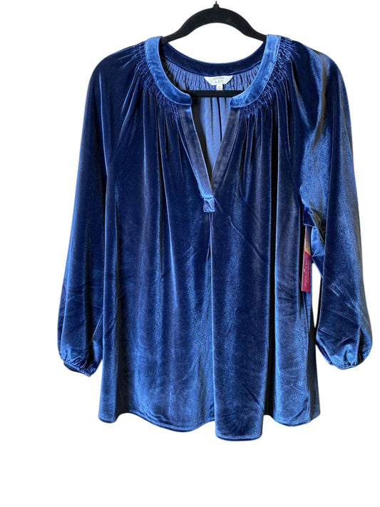 Top Long Sleeve By Crown And Ivy In Blue, Size: Xl