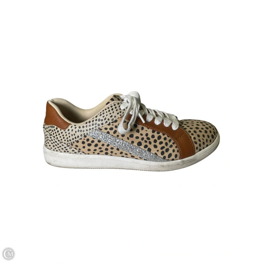 Shoes Flats By Torrid In Animal Print, Size: 9