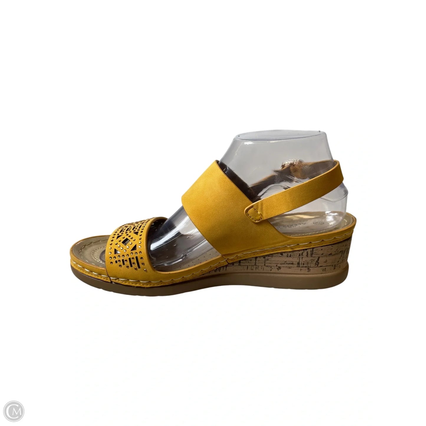Shoes Heels Wedge By Clothes Mentor In Yellow, Size: 9
