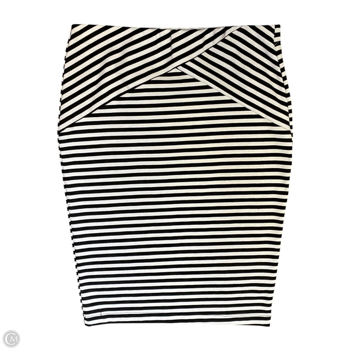 Skirt Mini & Short By In Sanfrancisco In Black & White, Size: L