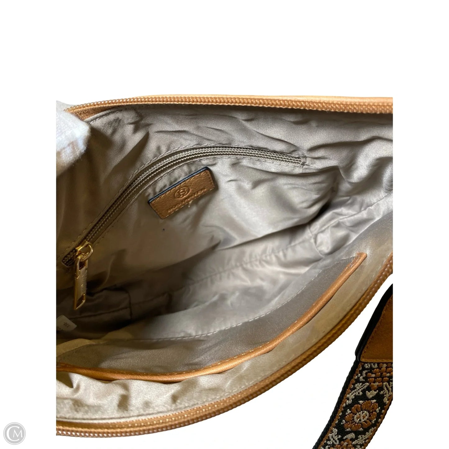 Crossbody By Clothes Mentor, Size: Medium