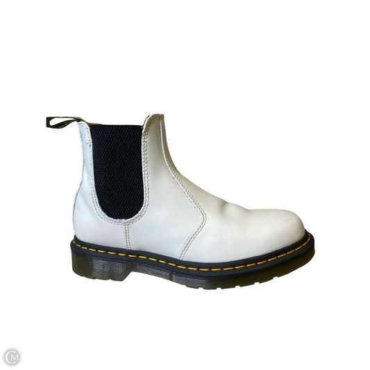 Shoes Designer By Dr Martens In White, Size: 7