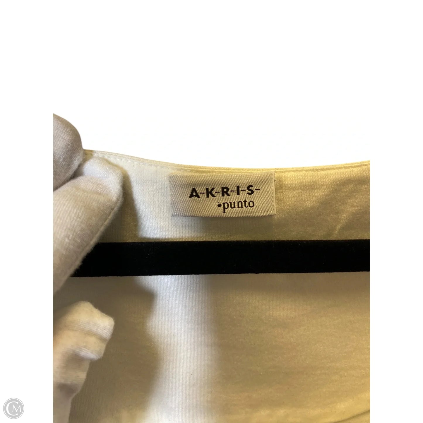 Top Short Sleeve By Akris In White, Size: S