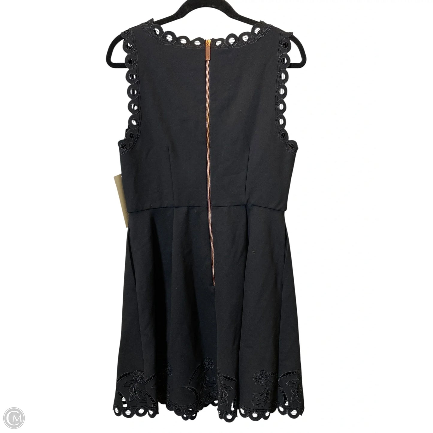 Dress Casual Short By Ted Baker In Black, Size: 4