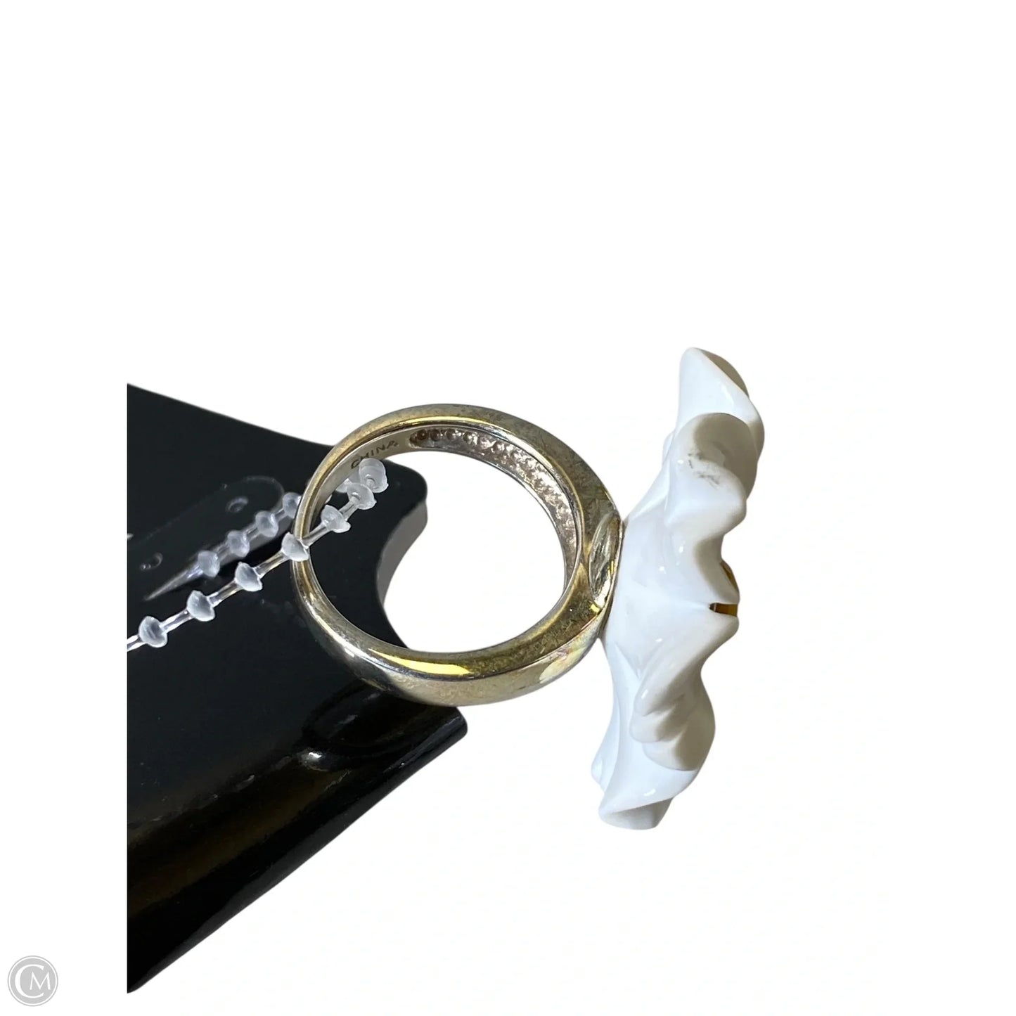 Ring Statement By Clothes Mentor, Size: 6