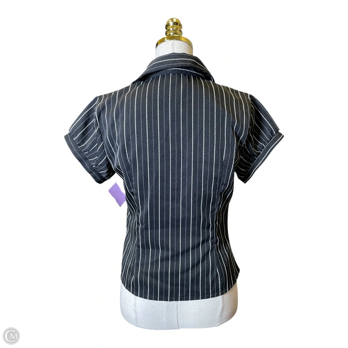 Blouse Short Sleeve By Clothes Mentor In Black & White, Size: S