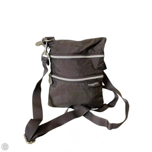 Crossbody By Baggallini, Size: Medium