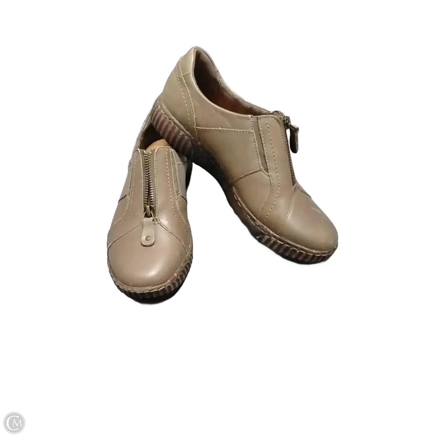 Shoes Flats By Clarks In Brown, Size: 7.5