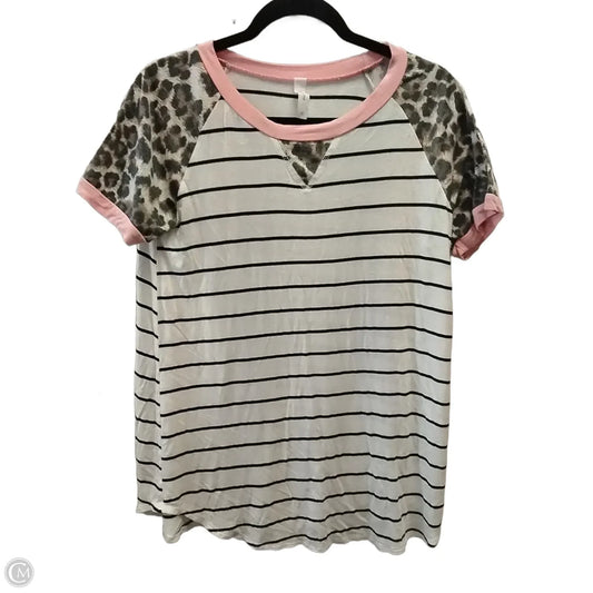 Top Short Sleeve By Honeyme In Multi-colored, Size: M
