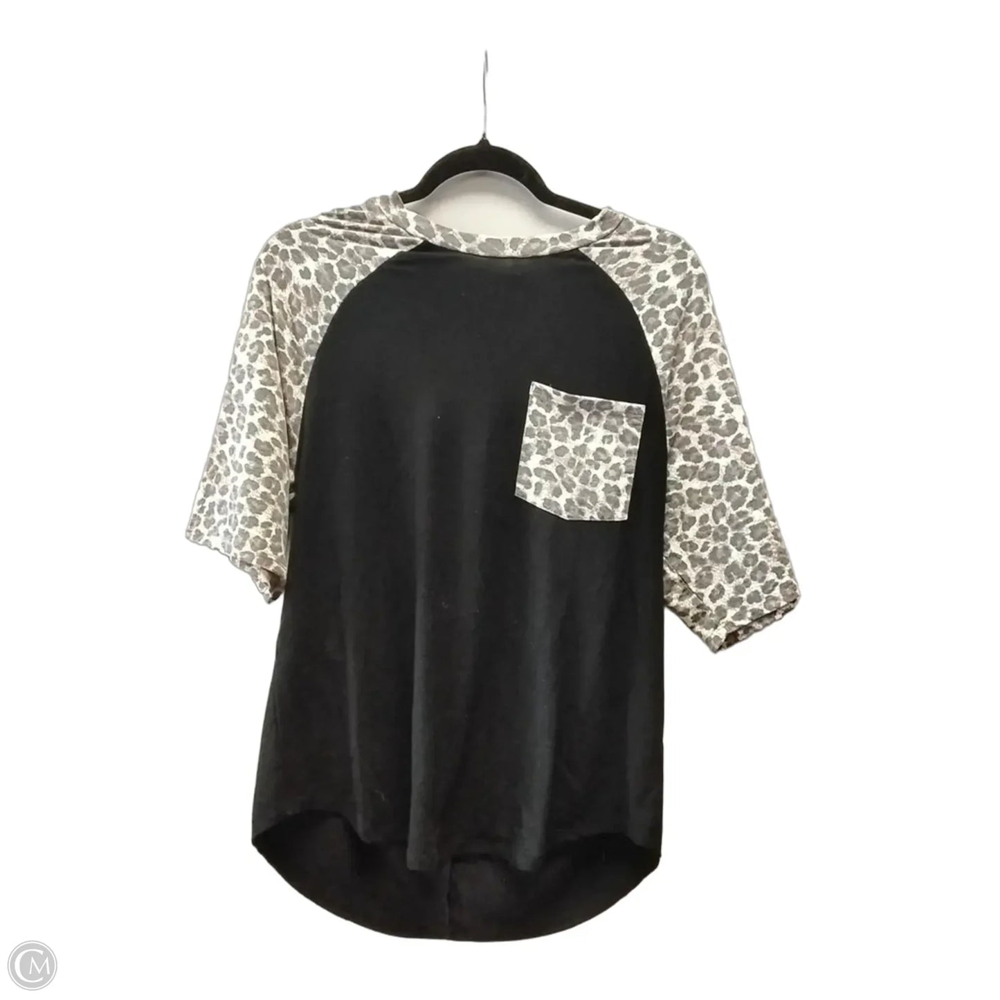 Top Short Sleeve By Zenana In Animal Print, Size: S