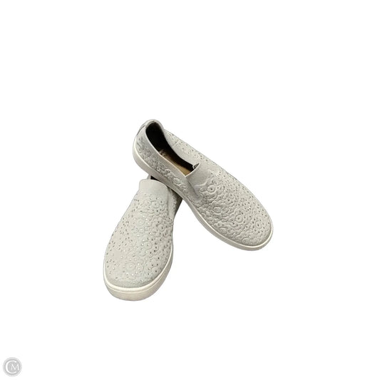 Shoes Sneakers By White Mountain In Grey, Size: 7.5