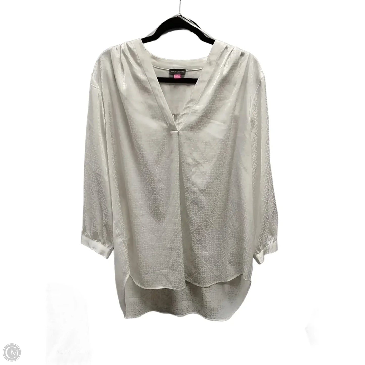 Top Long Sleeve By Vince Camuto In White, Size: 2x