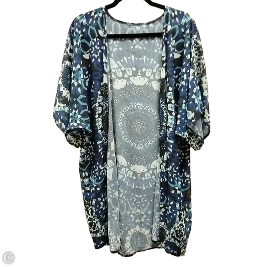 Cardigan By Clothes Mentor In Geometric Pattern, Size: Onesize