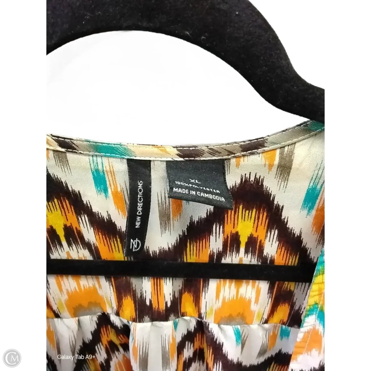 Shawl By New Directions In Orange & White, Size: Xl