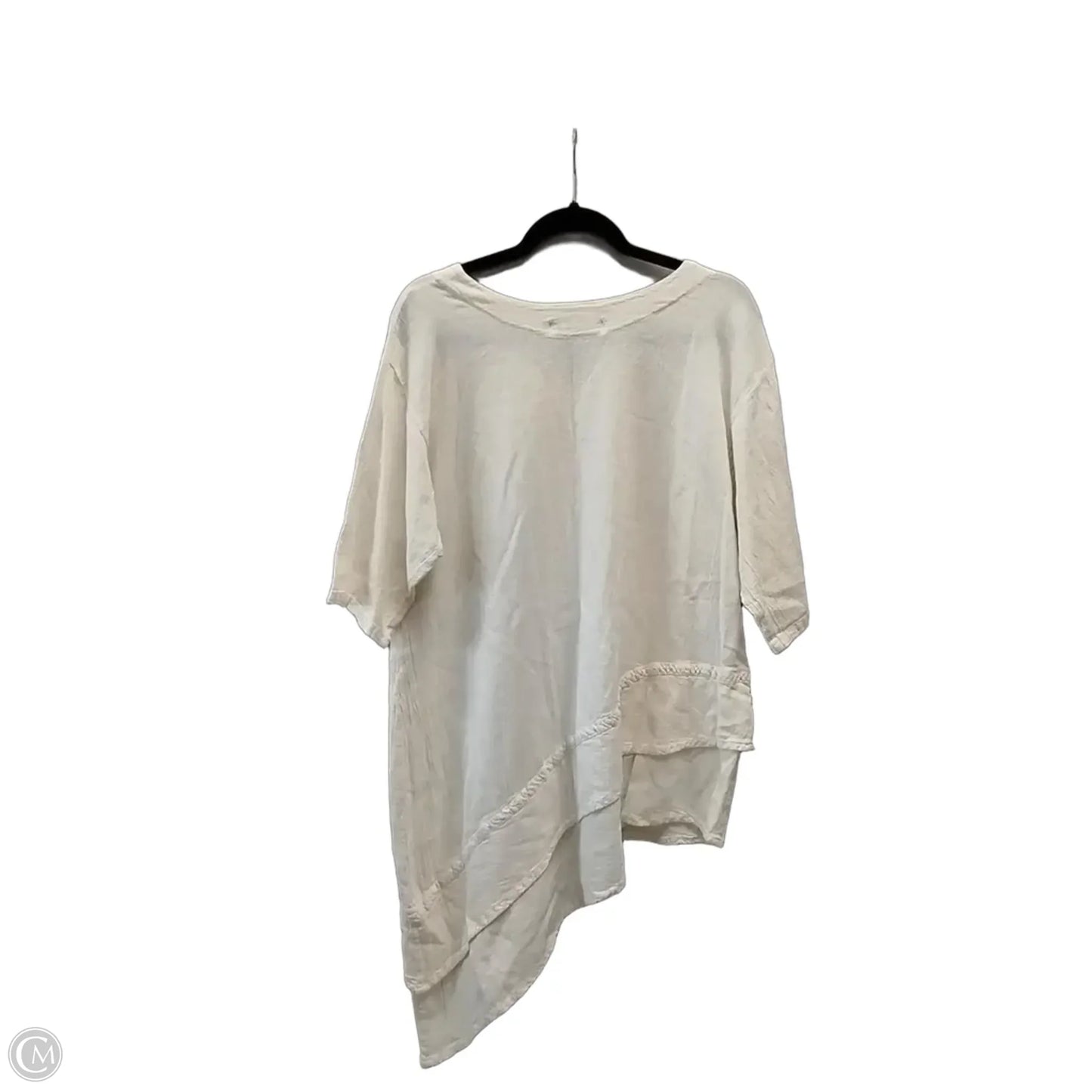 Top Short Sleeve By Clothes Mentor In Cream, Size: Xl