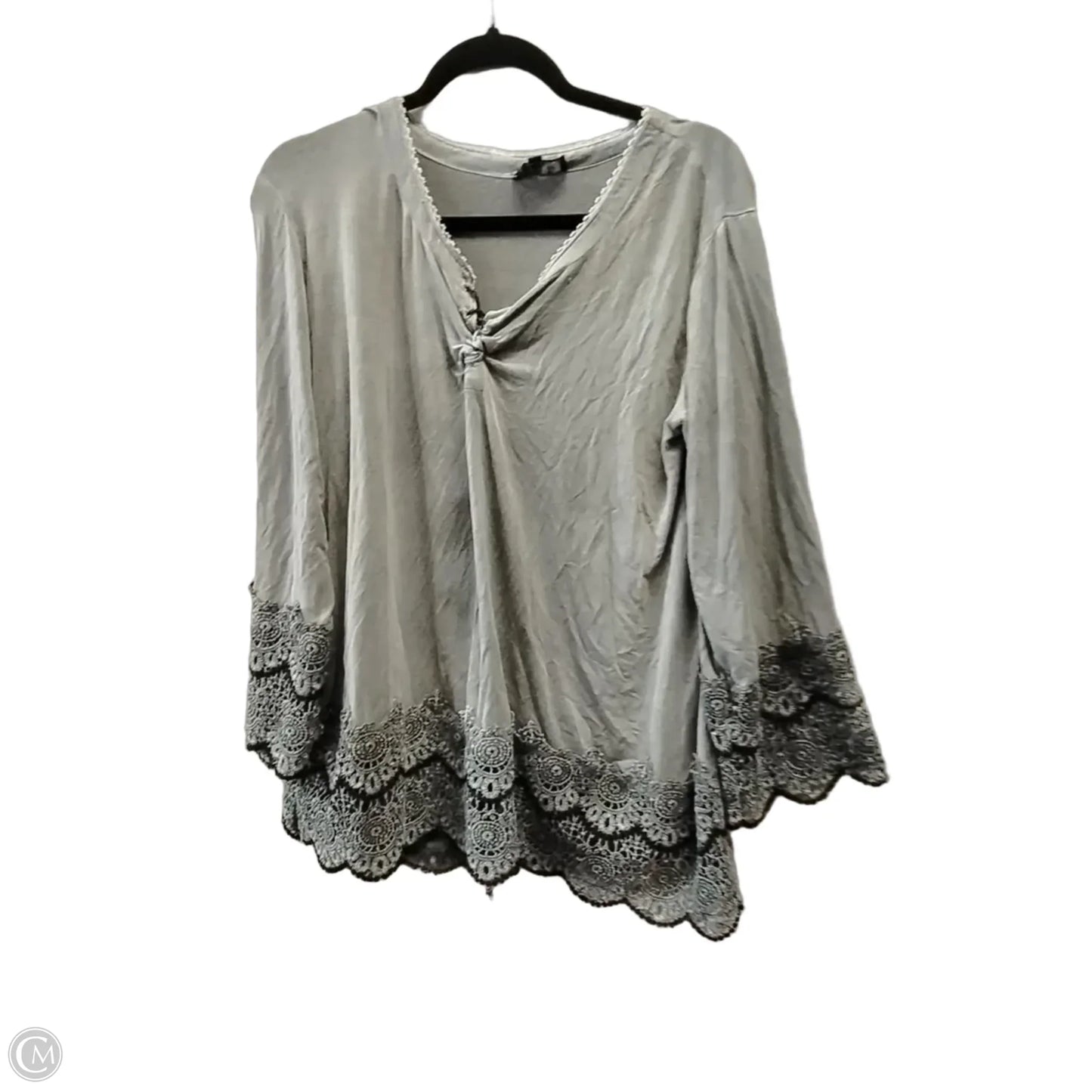 Top Long Sleeve By Pol In Grey, Size: M