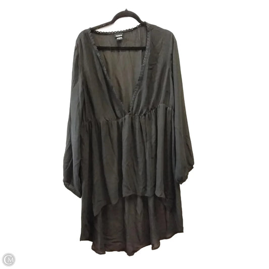 Blouse Long Sleeve By Torrid In Black, Size: 2x