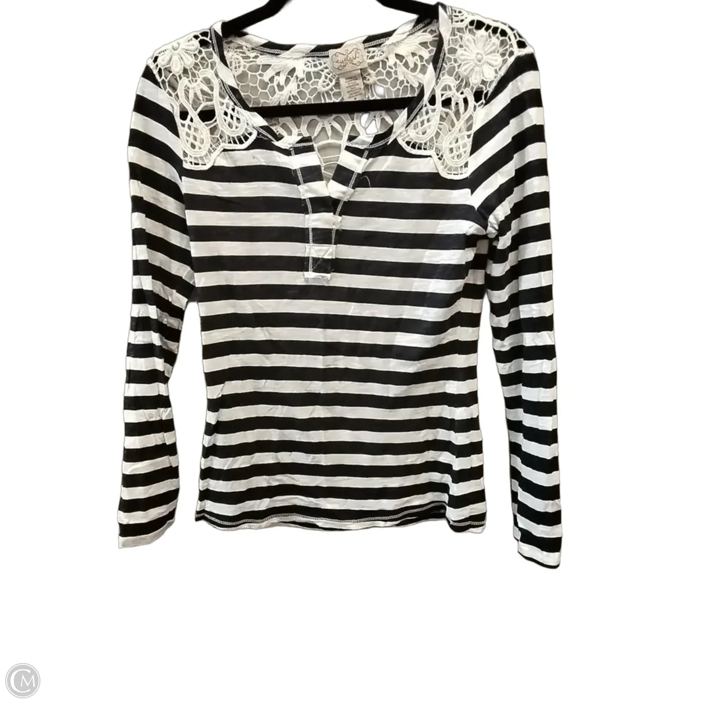 Top Long Sleeve By Eyelash In Striped Pattern, Size: M