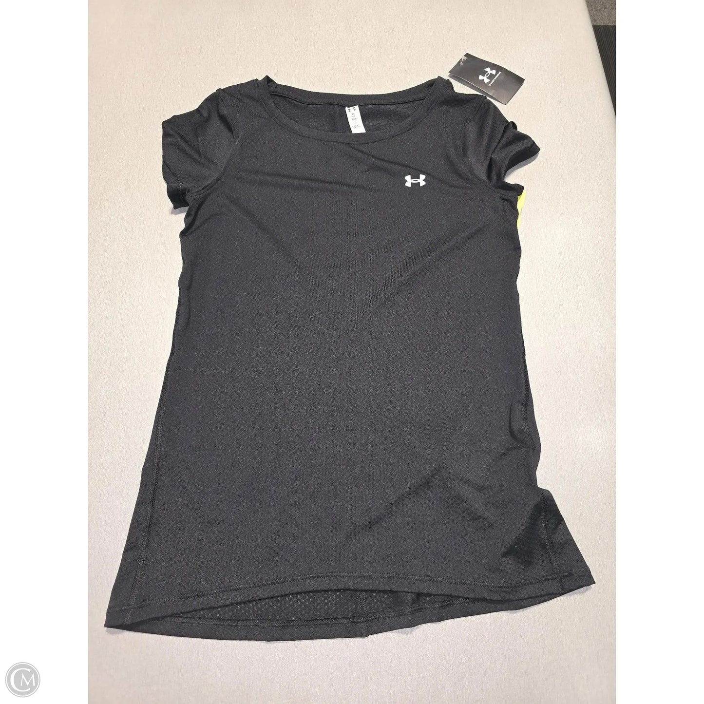 Athletic Top Short Sleeve By Under Armour In Black, Size: Xs