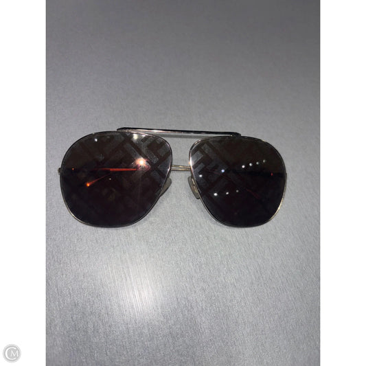 Sunglasses Luxury Designer By Fendi, Size: Medium