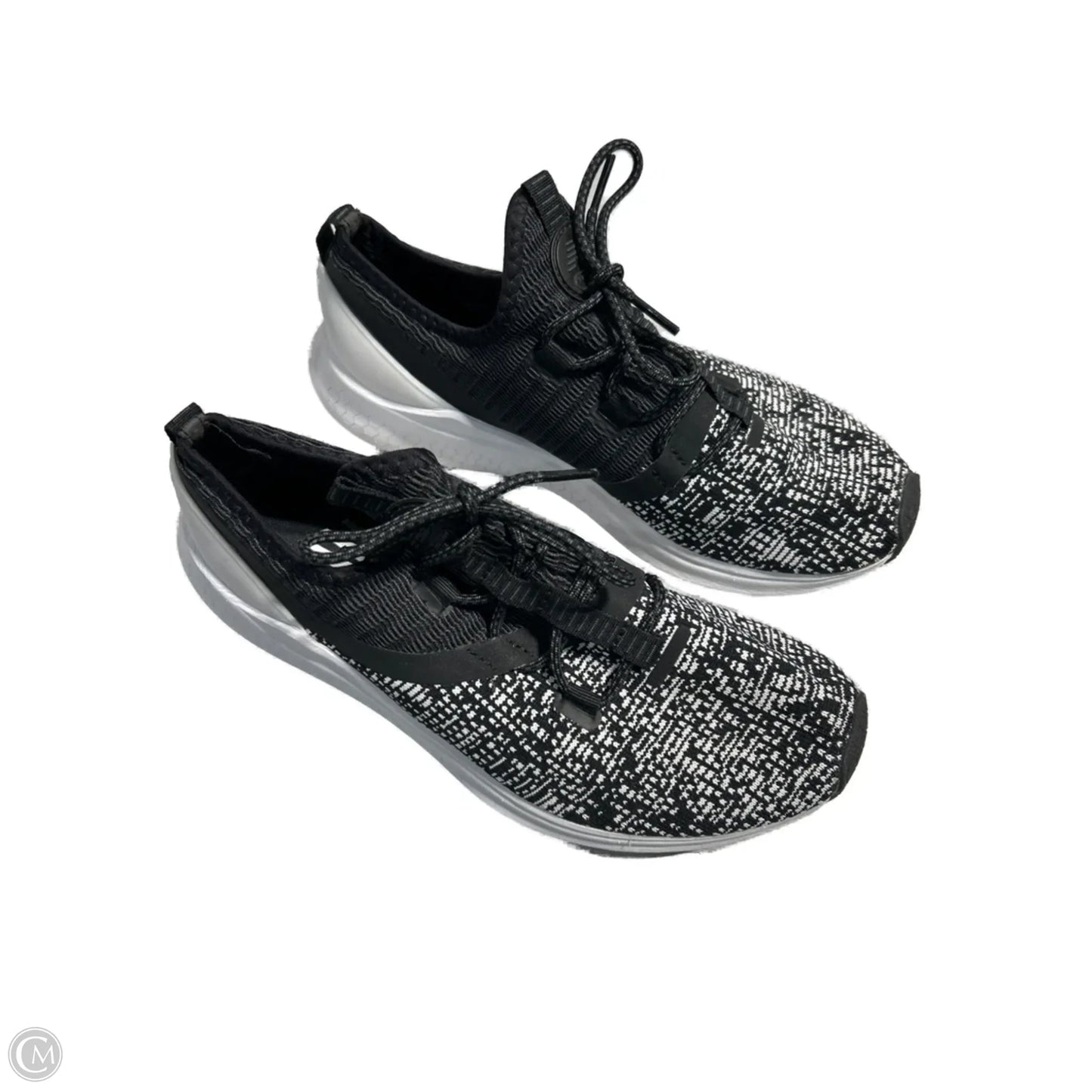 Shoes Athletic By New Balance In Black & White, Size: 9