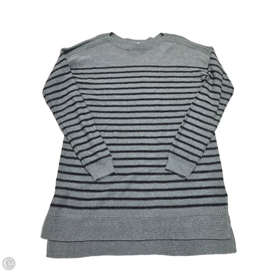 Top Long Sleeve By Old Navy In Green, Size: M