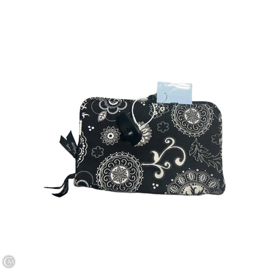 Makeup Bag By Vera Bradley, Size: Medium