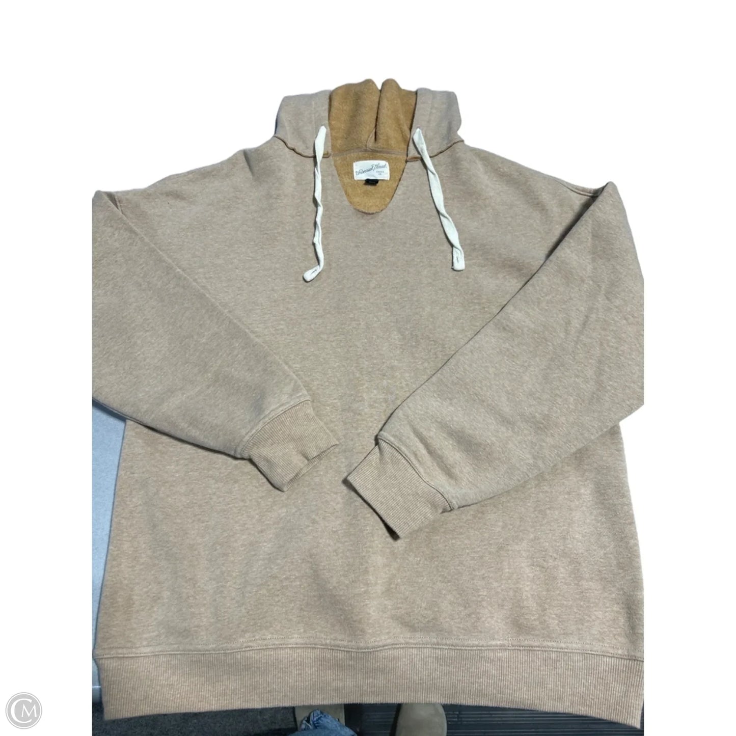 Sweatshirt Hoodie By Universal Thread In Tan, Size: M