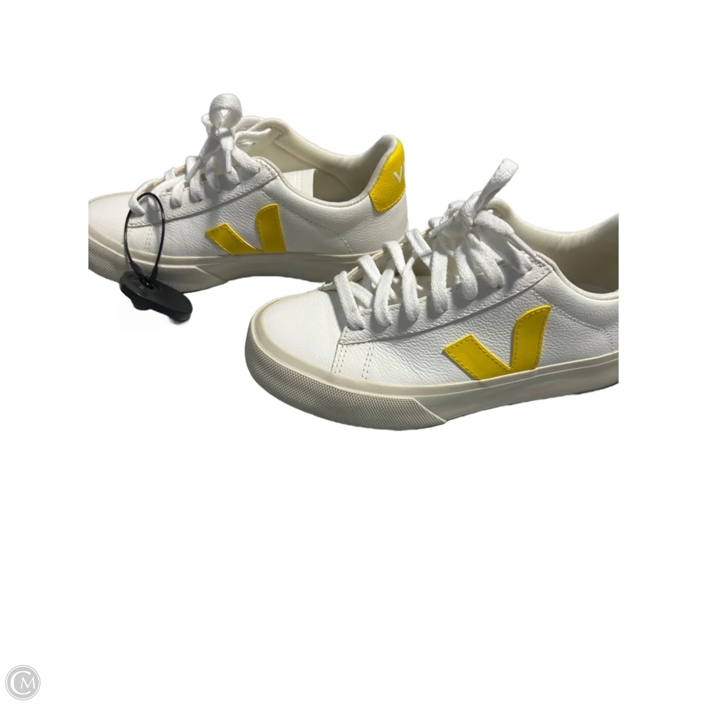 Shoes Sneakers By Veja In White, Size: 5
