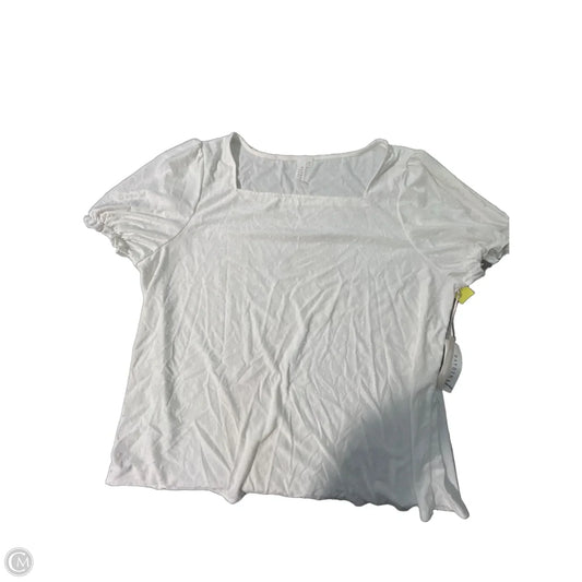 Top Short Sleeve By Cmc In White, Size: 2x
