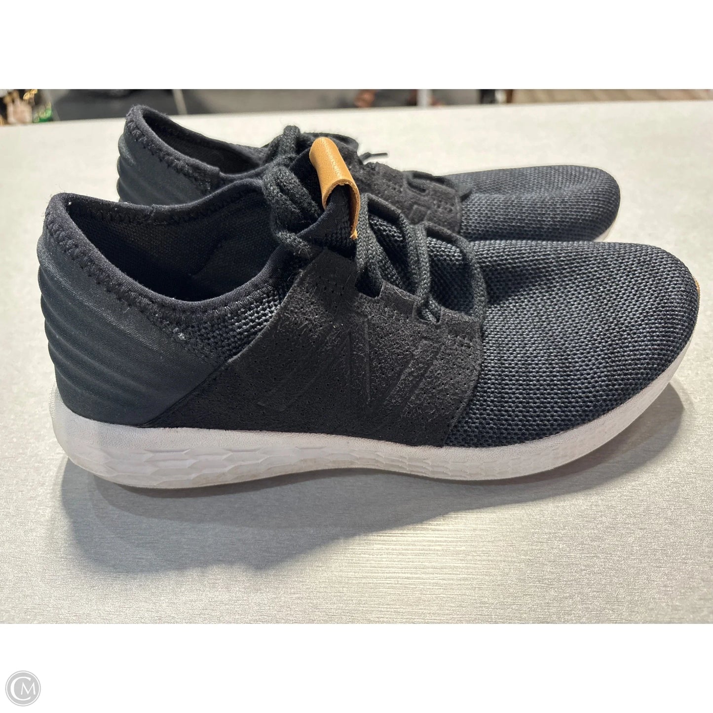 Shoes Athletic By New Balance In Black, Size: 9.5