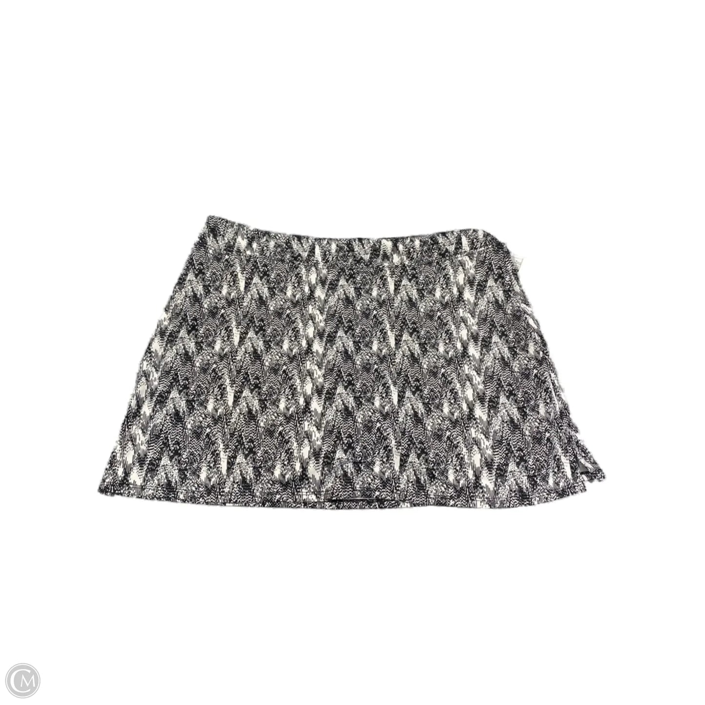 Skort By Tranquility In Black & White, Size: L