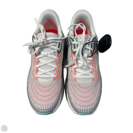 Shoes Sneakers By Skechers In White, Size: 9.5