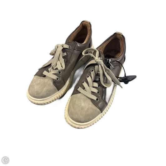 Shoes Sneakers By Blowfish In Brown & Cream, Size: 8.5