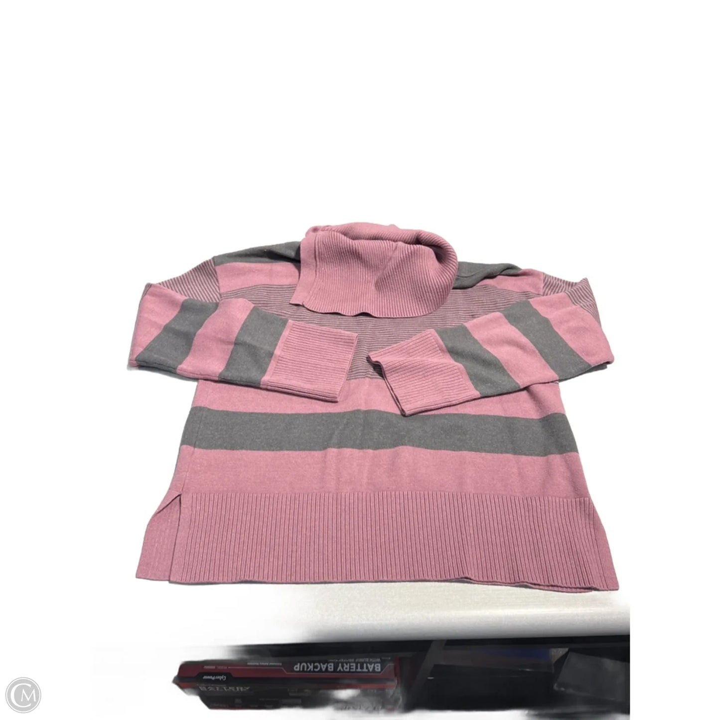 Sweater By Liz Claiborne In Pink, Size: M