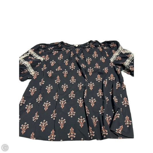 Top Short Sleeve By Knox Rose In Black, Size: Xxl