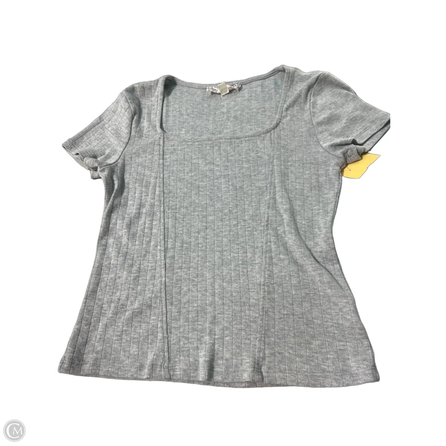 Top Short Sleeve By Pink Republic In Grey, Size: M